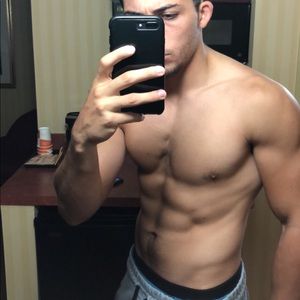 Meet your Posher, Nicholas